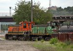 BNSF 3438 and 3418 Working a Local Industry